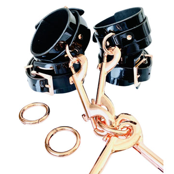 Cuffs Kinky Diva Black